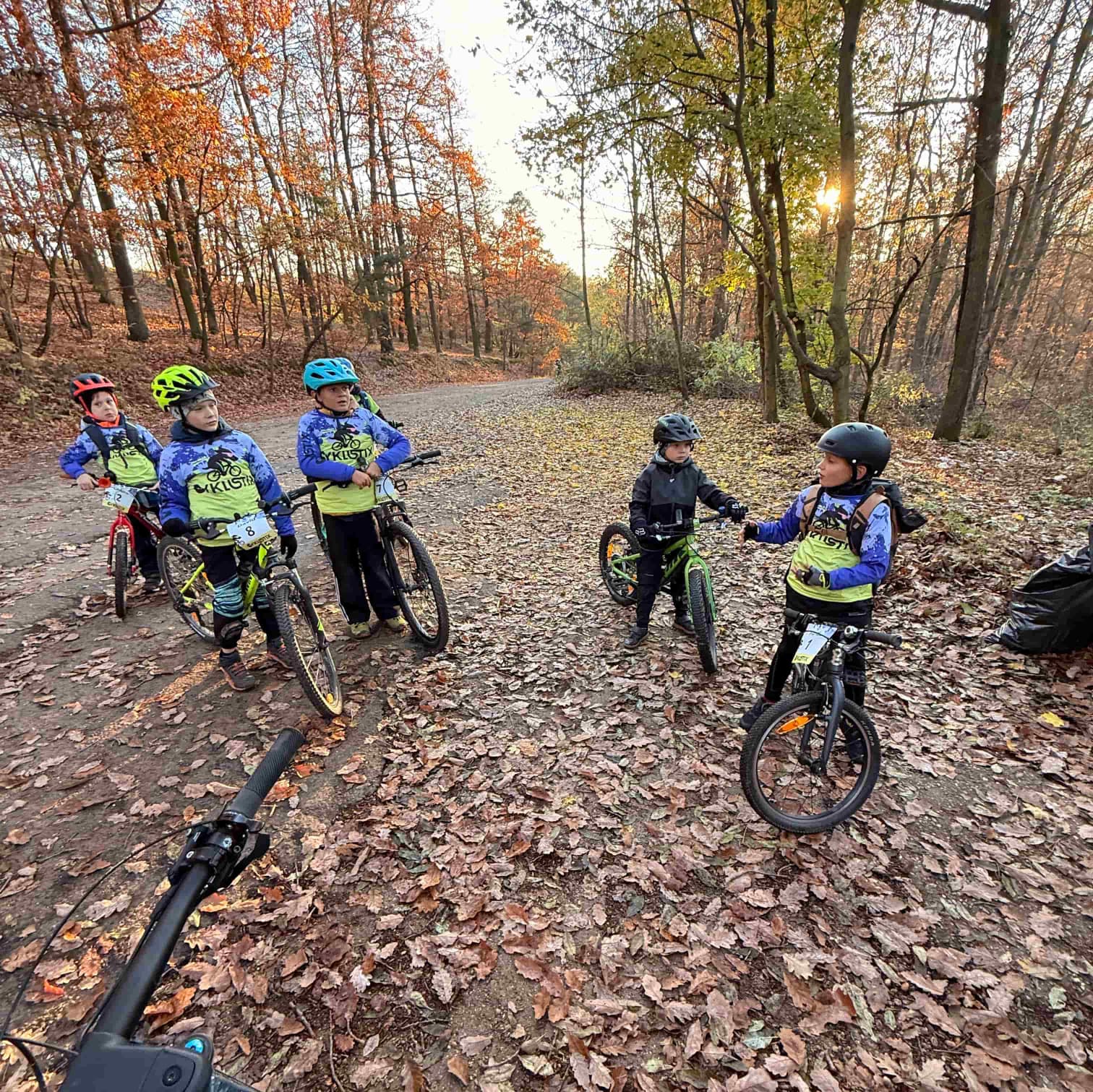 Sraz dětí na cyklokroužku na Točné.